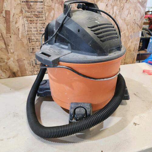 Ridgid shop vac w hose