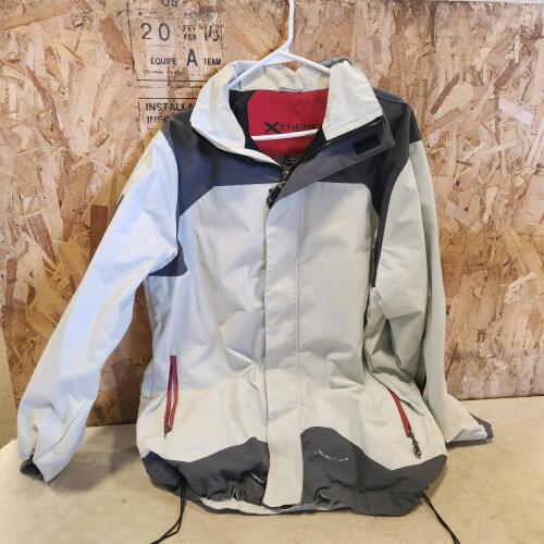 XL Mens snowboarding coat