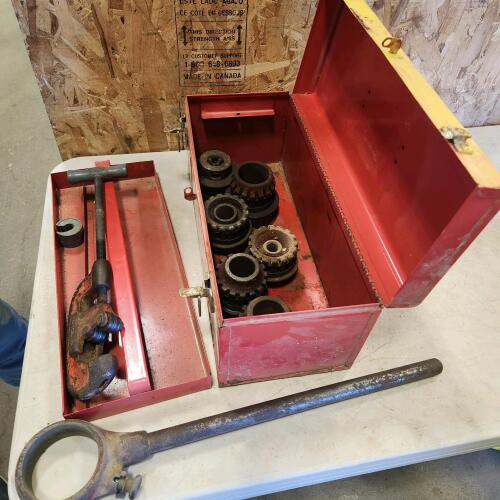 Large pipe threader & cutter