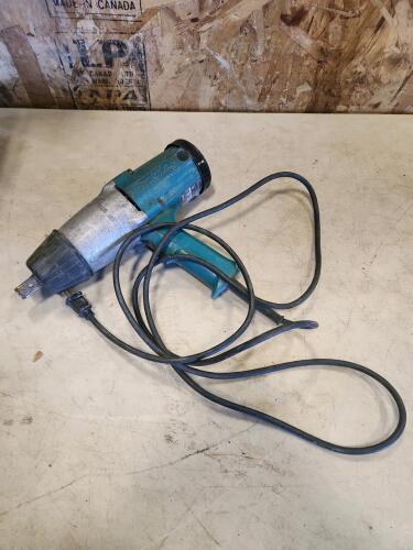 Makita 3/4"dr impact