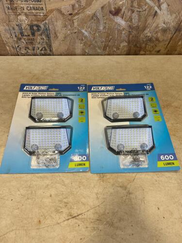 4 Solar motion lights