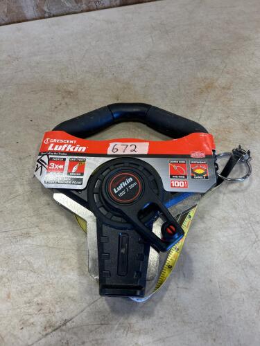 100&rsquo; Tape measure