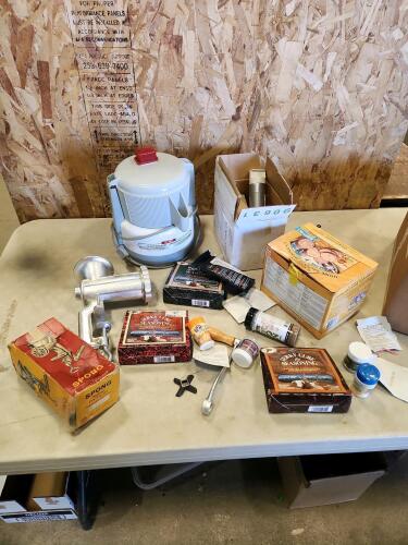 Mincer parts, juicer, seasonings
