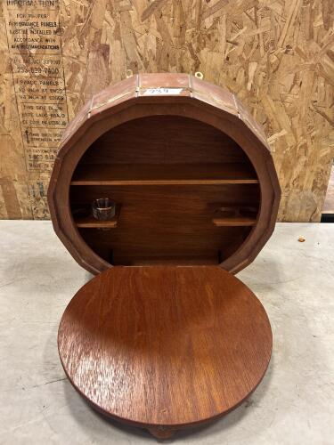 Liquor cabinet