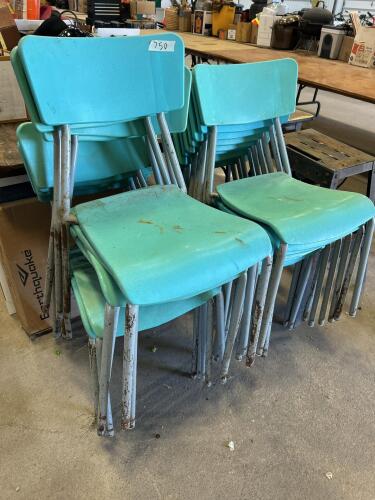 18 Plastic stacking chairs