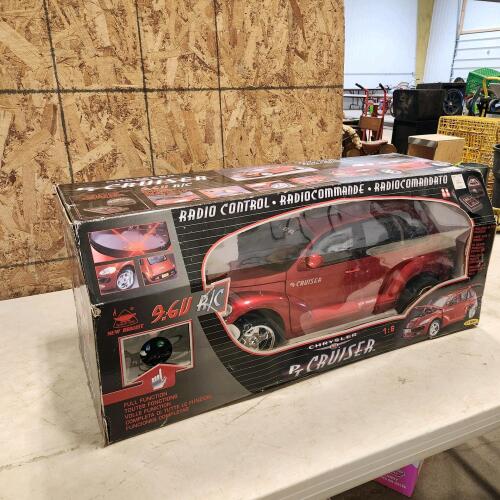 1:6 Scale PT Cruiser remote control car, new in box