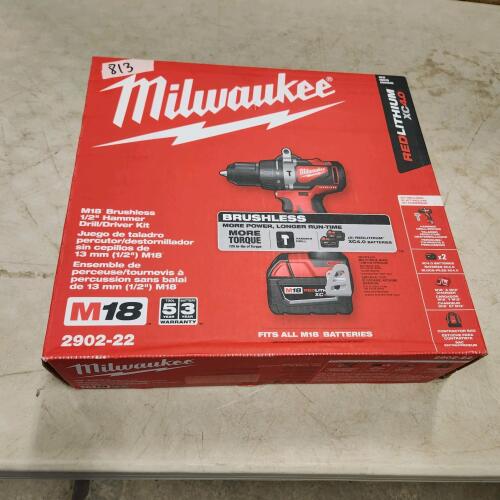 Unused Milwaukee m18 drill kit