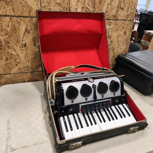 Accordian