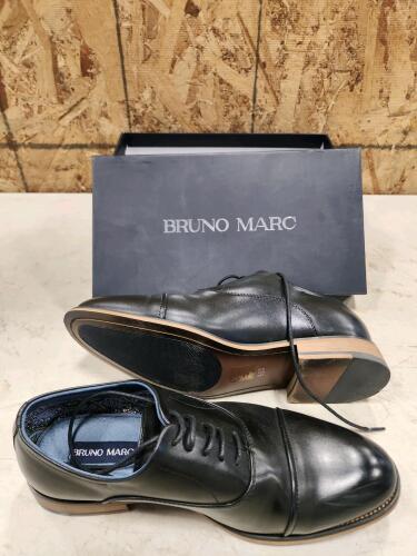 Sz 9.5W Bruno Marc mens shoes