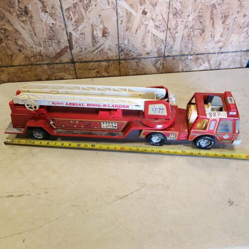 31" Diecast firetruck