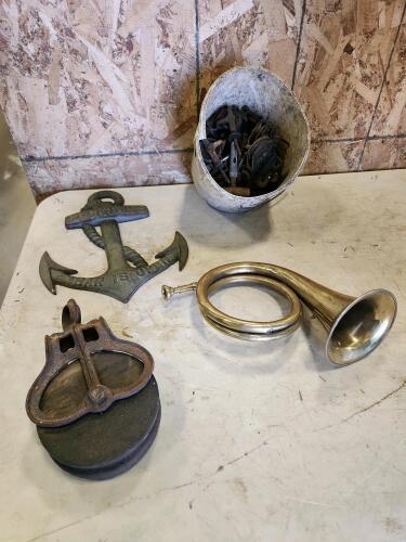 Pulleys, various vintage items