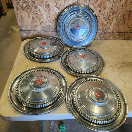 5 Hub caps