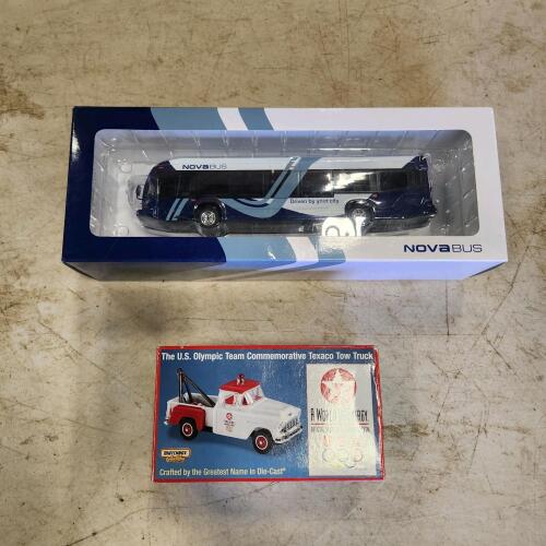 Texaco model truck & bus