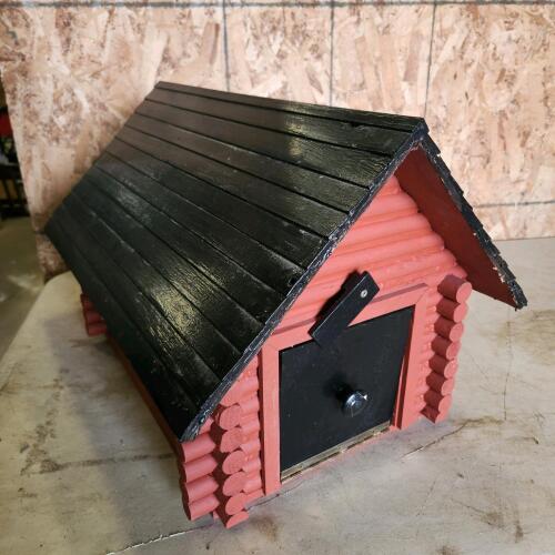 14"W 18"L Wooden mailbox
