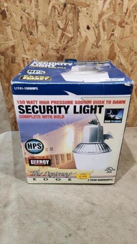 Unused 150W yard light