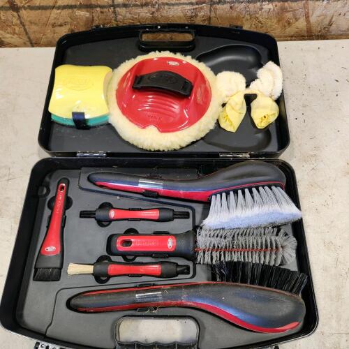 Black magic car detailing kit