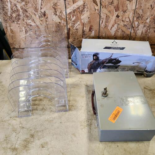 File holders, locking box, etc