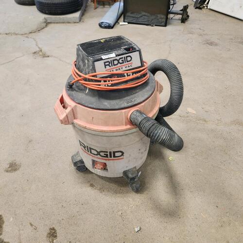 Ridgid 14 gal shop vac