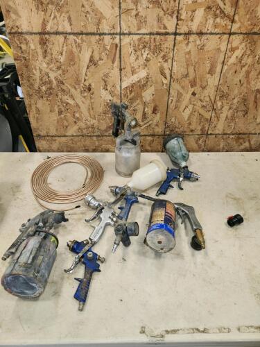 Paint spray guns