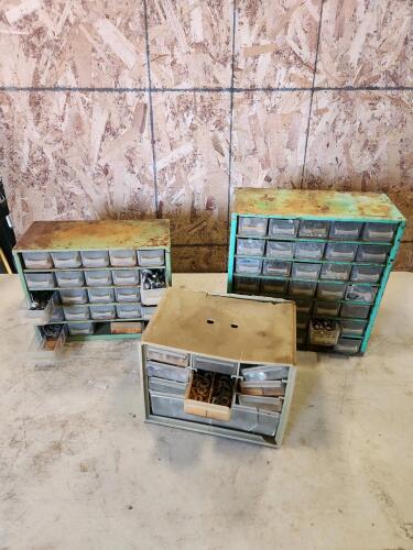 Storage drawers w hardware