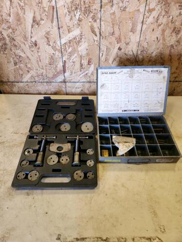 Brake spreader, spring tension pins