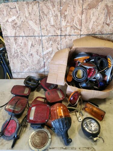 Assorted trailer lights