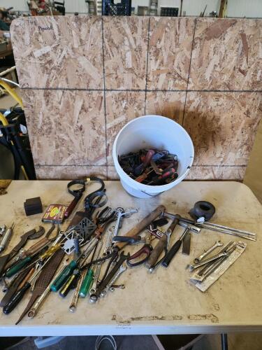 Assorted tools