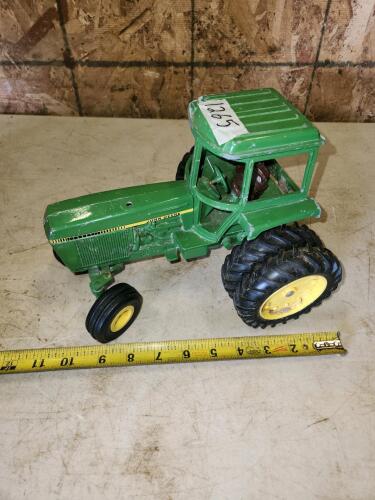 Diecast John Deere model tractor