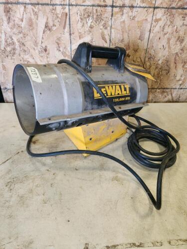 125000BTU Dewalt propane heater