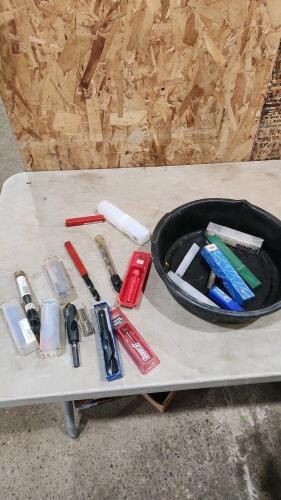 Various sized bits
