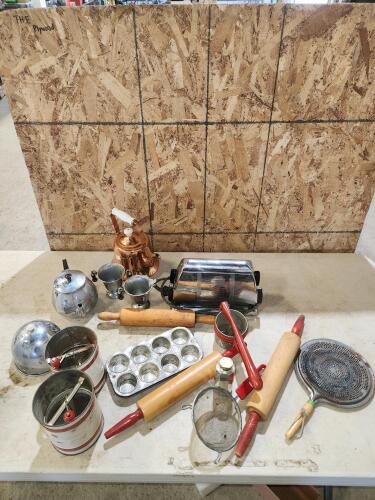 Vintage kitchenware