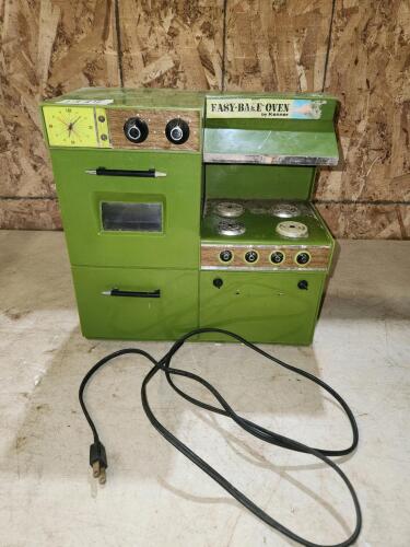 Vintage Easy Bake Oven
