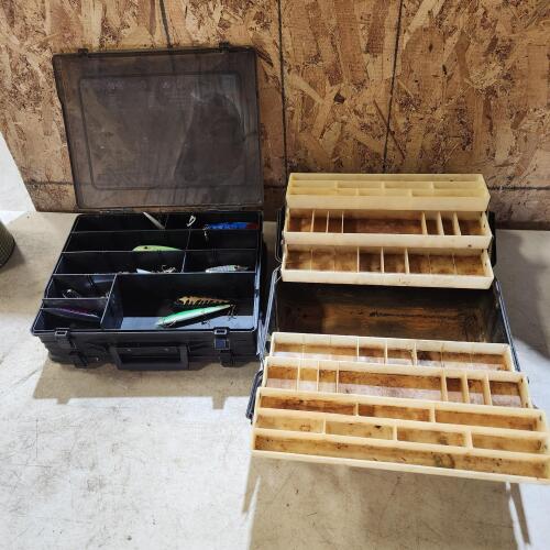 Tacklboxes w some tackle