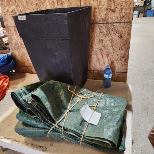 Flower planter, 9'x13' tarp condition unknown