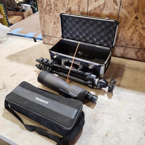 Tasco range finder & tripod