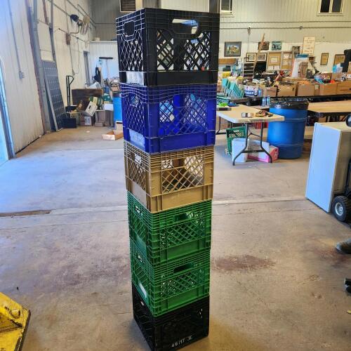 6 Milk crates