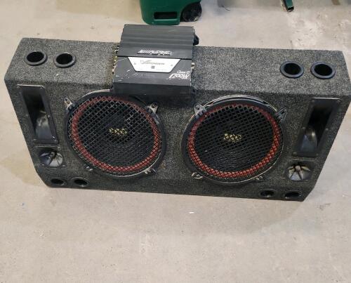 2 12" subs, 700W amp