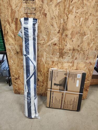 New 7.5' patio umbrella & base