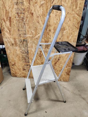 Featherlite 2 step alum painters ladder