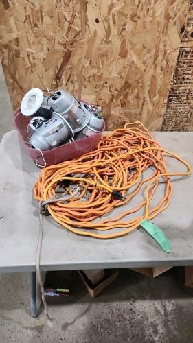 100' Ext cord, pot lights