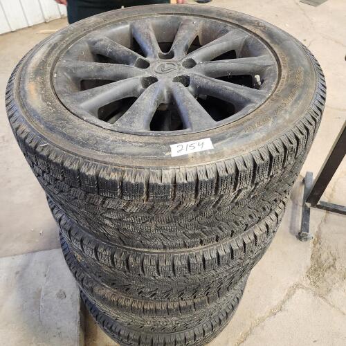 4 225/55R17, tires shot