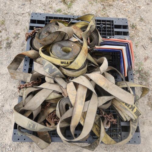 Skid of 3" trailer straps & edge savers
