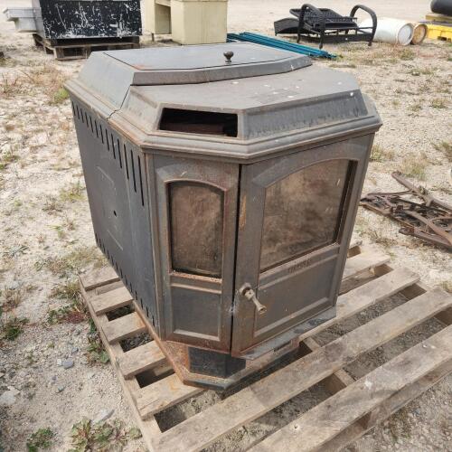 Harmon cast pallet stove 25"W 27"L 34"H as is