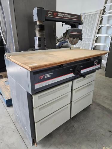 10" Radial arm saw w digital read out
