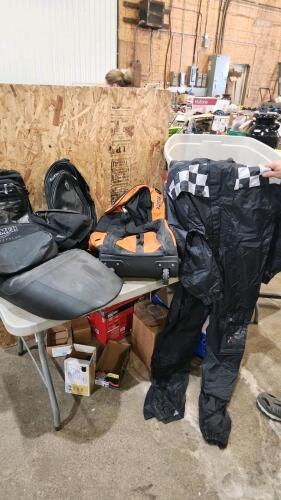 Motorcycle seat, duffle bags, xxl rain suit