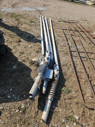 4 12' Spring loaded cattle bar gates
