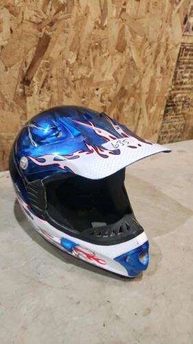 Medium dirtbike helmet