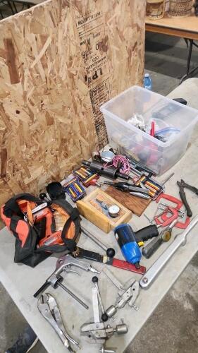 Assorted tools