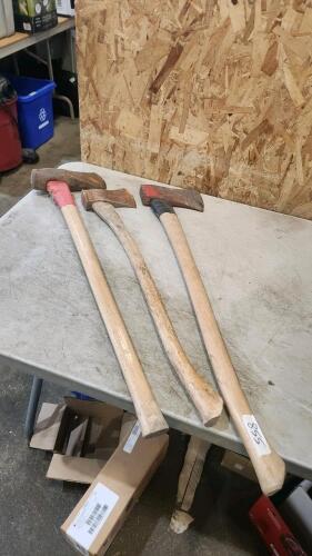 3 Axes