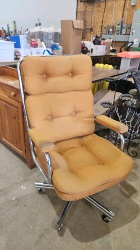 Cloth office chair